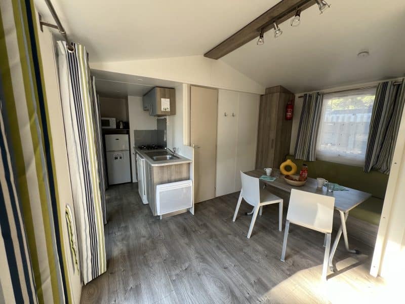 Location  GRAND CONFORT : Mobile-home, 4/6 persons, 2 bedrooms, covered terrace au camping Le Suroit - 1